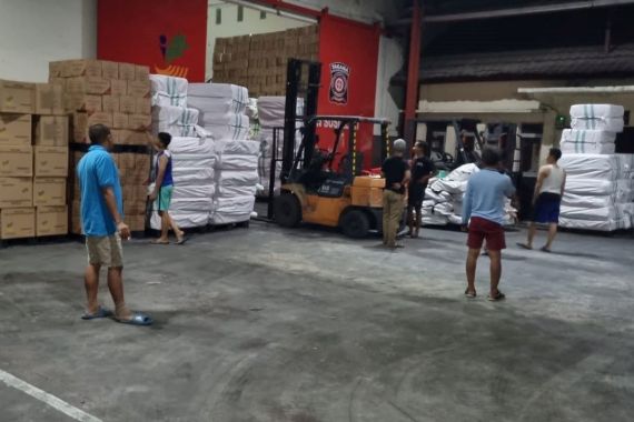 Kemensos Kirim Bantuan Logistik untuk Korban Gempa Banten - JPNN.COM