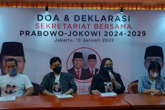 Prabowo-Jokowi Didukung Berduet di Pilpres 2024, Qodari Mempertanyakan Sikap Bu Mega - JPNN.COM