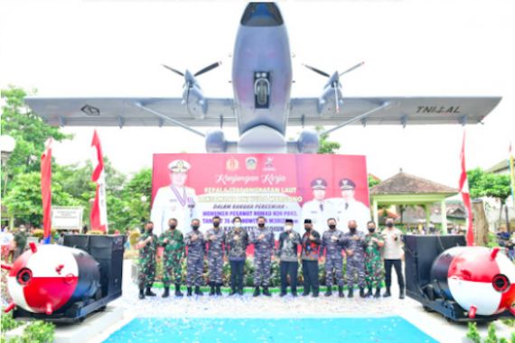Laksamana Yudo Resmikan Tiga Monumen Alutsista TNI AL di Madiun, Nih Penjelasannya - JPNN.COM