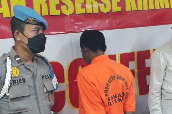 Pengakuan FS Soal Alasan Tega Mencabuli Anak Laki-Laki Autis di Bekasi, Sontoloyo - JPNN.COM