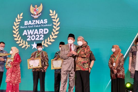 Selamat, Uhamka Raih Penghargaan di Bidang Literasi Zakat - JPNN.COM