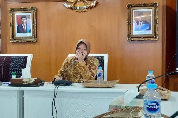 Disebut Berpotensi Menggantikan Anies, Risma: Demi Allah, Saya tidak Pernah Meminta Jabatan - JPNN.COM