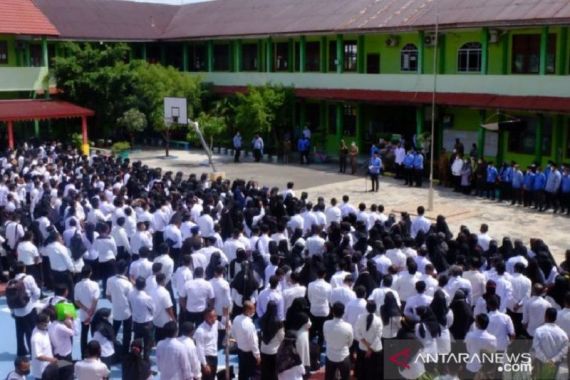 1.500 Guru PNS Disebar ke Pelosok Kepulauan Meranti - JPNN.COM