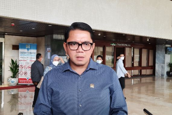 Tak Terima Dibenturkan dengan Budi Gunawan, Arteria Bilang Begini - JPNN.COM