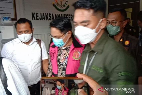 Korupsi Dana Covid-19, Kepala Puskesmas di Bintan Ditahan, Simak Kata Kejaksaan - JPNN.COM