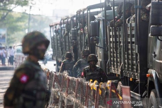 Junta Berlakukan Wajib Militer, Warga Sipil Myanmar Dalam Bahaya - JPNN.COM