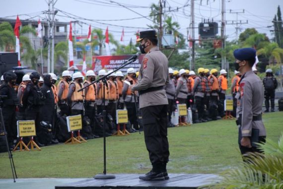 Irjen Suryanbodo: Anggota Brimob Harus Siap 24 Jam - JPNN.COM