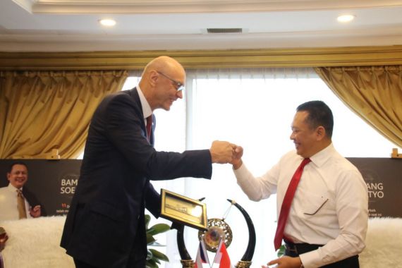 Duta Besar Ceko untuk Indonesia Dukung Pemindahan IKN, Ketua MPR Bilang Begini - JPNN.COM