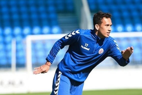 Efek Egy Maulana Vikri, Pengikut FC ViOn Zlate Moravce Lampaui Populasi Kotanya - JPNN.COM