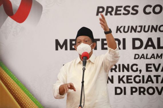 Anak Buah Terseret Kasus Korupsi, Pak Tito Jadikan Momentum Evaluasi - JPNN.COM