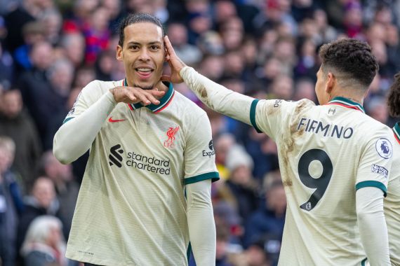 Liverpool Berpotensi Rebut Quadruple, Virgil Van Dijk Beri Jawaban Realistis - JPNN.COM