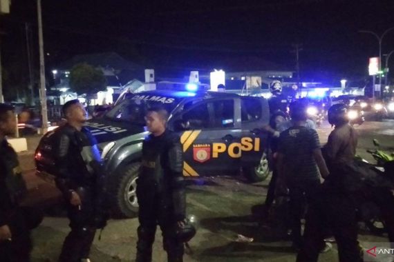 Polisi Bergerak, Kejar Pelaku Bentrok di Sorong yang Menewaskan 18 Orang - JPNN.COM