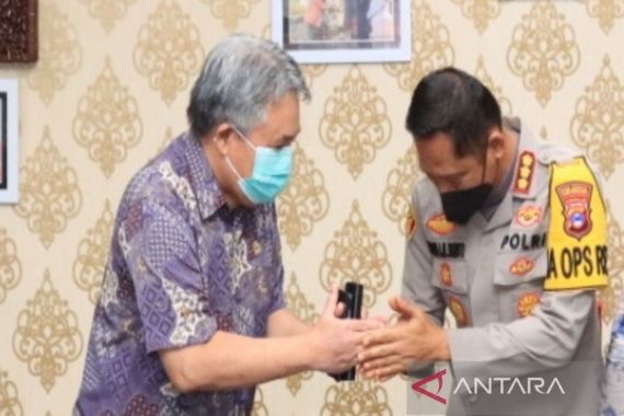 Kapolresta Banjarmasin Minta Maaf, Tegaskan Bripka BT Sudah Dipecat  - JPNN.COM