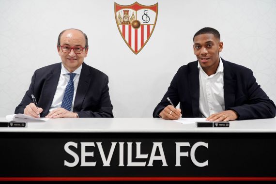 Resmi Gabung Sevilla, Anthony Martial Dapat Pesan Khusus dari Marcus Rashford - JPNN.COM