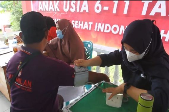 Binda Gorontalo Genjot Vaksinasi Covid-19 di Tiga Desa Demi Pemerataan Cakupan - JPNN.COM