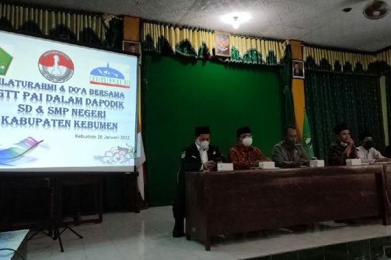 Kemenag Kebumen Mendukung Perjuangan Guru Agama Mendapatkan Formasi PPPK dan CPNS - JPNN.COM