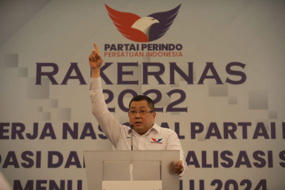 Soal Airlangga Cawapres Koalisi Besar, Hary Tanoe: Beliau Ahli Ekonomi - JPNN.COM