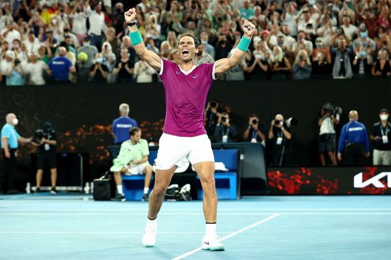 Rafael Nadal Butuh 5 Jam 24 Menit Menciptakan Keajaiban di Melbourne Park - JPNN.COM