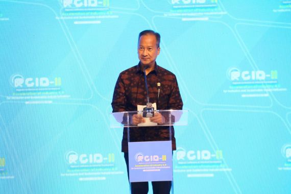 Perekonomian di Padang Tumbuh Positif, Kemenperin Tingkatkan SDM Industri Kompeten - JPNN.COM