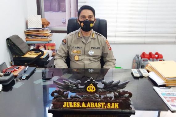 Polisi Jerat 2 Tersangka Korupsi Program Hibah Air Minum Kota Bitung - JPNN.COM