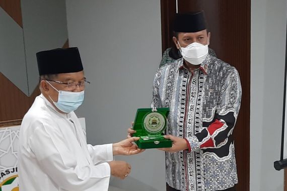 Kepala BNPT Sowan ke DMI untuk Bahas Pencegahan Radikalisme di Tempat Ibadah - JPNN.COM