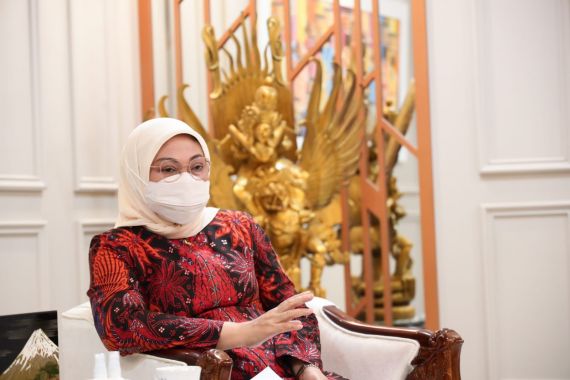 Menaker Ida Dorong PPNI Menerapkan Standar Kompetensi Kerja - JPNN.COM