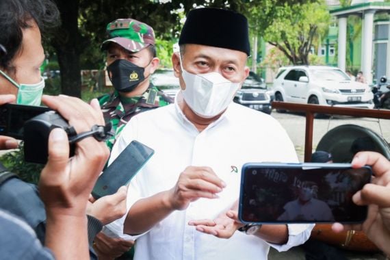 Bupati Ponorogo Nilai Jokowi Sukses Dalam Membangun Fondasi Ekonomi - JPNN.COM