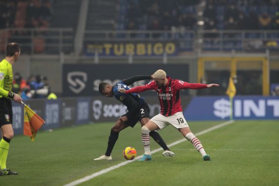 Kemenangan AC Milan atas Inter Milan Memakan Tumbal, Satu Pemain Diusir dari Lapangan - JPNN.COM