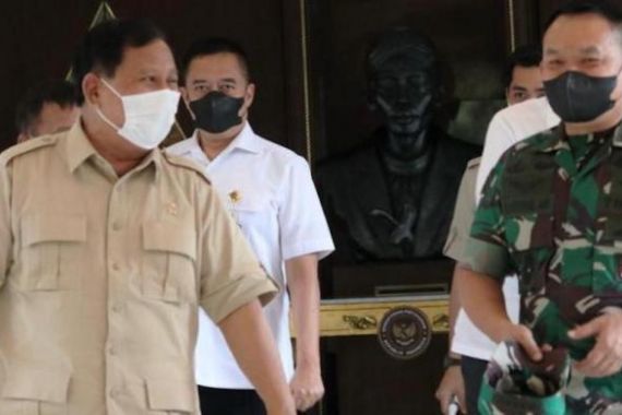 Menhan Prabowo: TNI AD akan Makin Kuat di Bawah Kepemimpinan Jenderal Dudung  - JPNN.COM