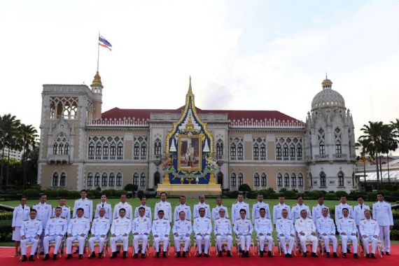 Pembangkangan! 7 Menteri Boikot Rapat Kabinet Gegara Urusan Konsesi - JPNN.COM