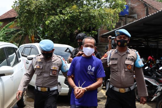 Dukun Cabul Nafsu Lihat Pasien Mandi Tanpa Busana, 3 Perempuan Jadi Korban - JPNN.COM