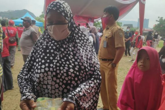 Pemkot Bandarlampung Menggelar Pasar Murah di 7 Kecamatan - JPNN.COM