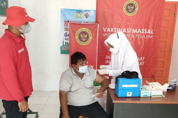 Binda Aceh Genjot Vaksinasi Massal dengan Target 5.764 Dosis - JPNN.COM