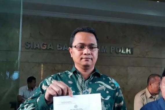 Berita Duka: Jack Lapian Meninggal Dunia, Dimakamkan dengan Protokol Covid-19 - JPNN.COM