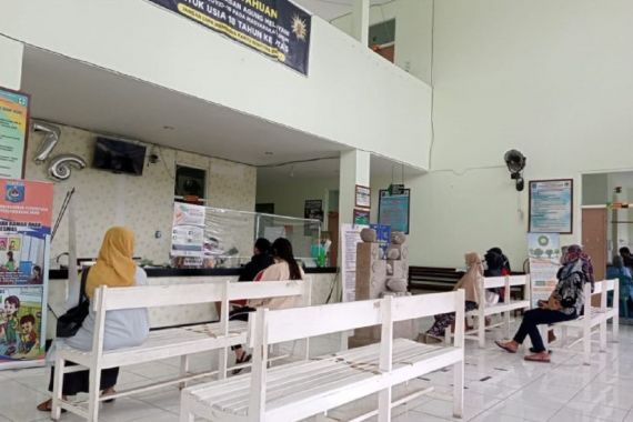 Pasien Sakit Mata Diberi Obat Telinga, Nakes di Padang Terancam Masuk Penjara - JPNN.COM
