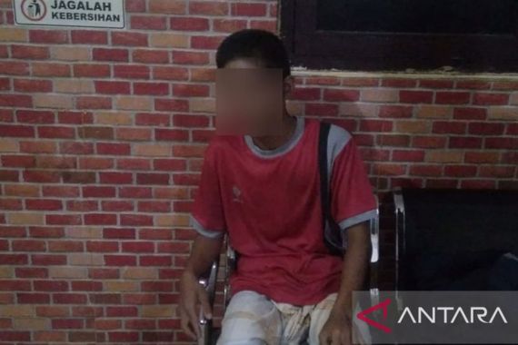 Kepergok Berbuat Dosa di Asrama Santri, Remaja Ini Ditangkap Polisi - JPNN.COM
