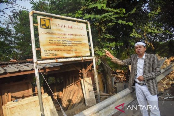 Bangunan di Atas Lahan Negara Jual Miras Oplosan, Lihat Nih - JPNN.COM