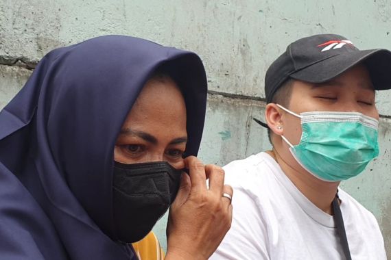 Ayu Aulia Diduga Ingin Bunuh Diri karena Masalah Ini, Kakak Beri Penjelasan - JPNN.COM