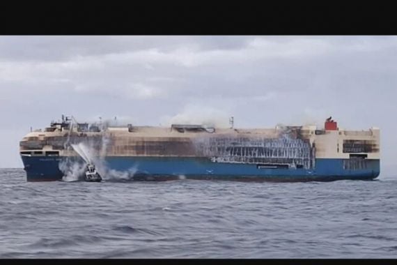 Serang Kapal Kargo yang Melintasi Teluk Aden, Houthi Mengeklaim Sedang Bela Palestina - JPNN.COM