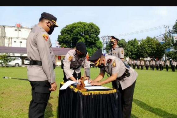 Kapolres Lubuklinggau Beri Arahan, Selamat untuk Kompol Muda Parlaungan - JPNN.COM