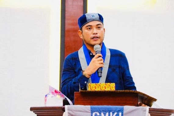 Tanggapi Isu Tiga Periode, GMKI: Pemerintah Tetap Fokus Bekerja, Biarkan Rakyat Bicara - JPNN.COM