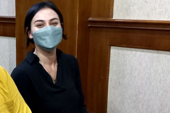 Permintaan Nora Alexandra Apabila Jerinx SID Bebas, Tegas! - JPNN.COM