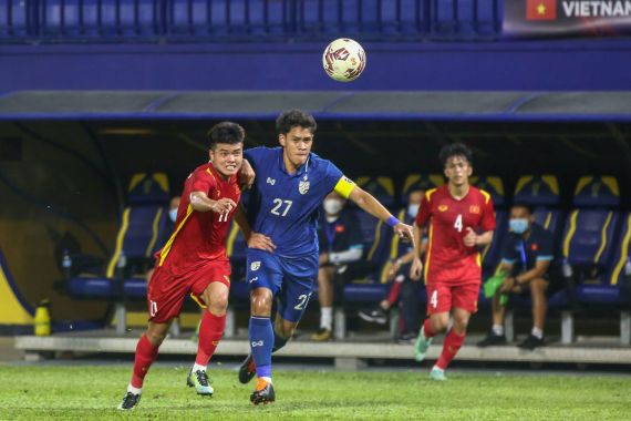 Thailand Menangis di Final Piala AFF U-23, Vietnam Samai Torehan Indonesia - JPNN.COM