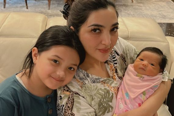 Punya Keponakan, Arsy Hermansyah Sempat Komplain Dipanggil Tante - JPNN.COM