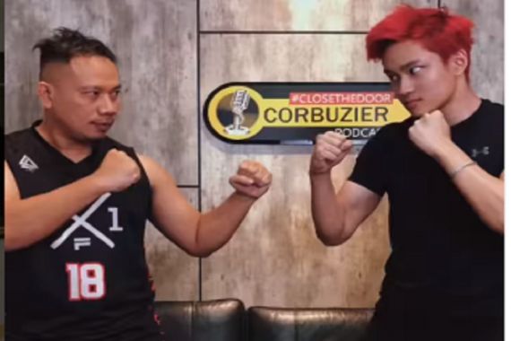 Deddy Corbuzier Puji Vicky Prasetyo yang Bertanding Sungguhan Hingga Cedera - JPNN.COM