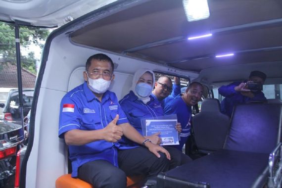 Bentuk Tim Tanggap Bencana, Demokrat DKI Tegaskan Komitmen Melayani Warga Jakarta - JPNN.COM