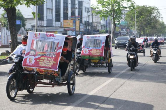 Mahasiswa Deklarasikan Dukungan ke Ganjar Pakai Bentor di Sumut - JPNN.COM