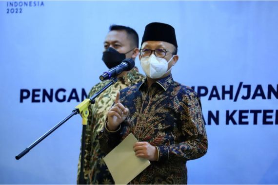 Sekjen Kemnaker Ingatkan Pengambilan Sumpah dan Janji PNS Bukan Hanya Seremonial - JPNN.COM