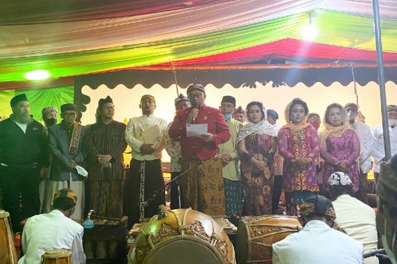 Lestarikan Budaya di Indonesia, Sahabat Ganjar Gelar Pagelaran Wayang Nusantara - JPNN.COM