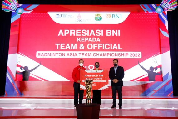 Tim Bulutangkis Raih Kemenangan di BATC 2022, BNI Beri Tabungan ke Atlet, Pelatih Hingga Official - JPNN.COM